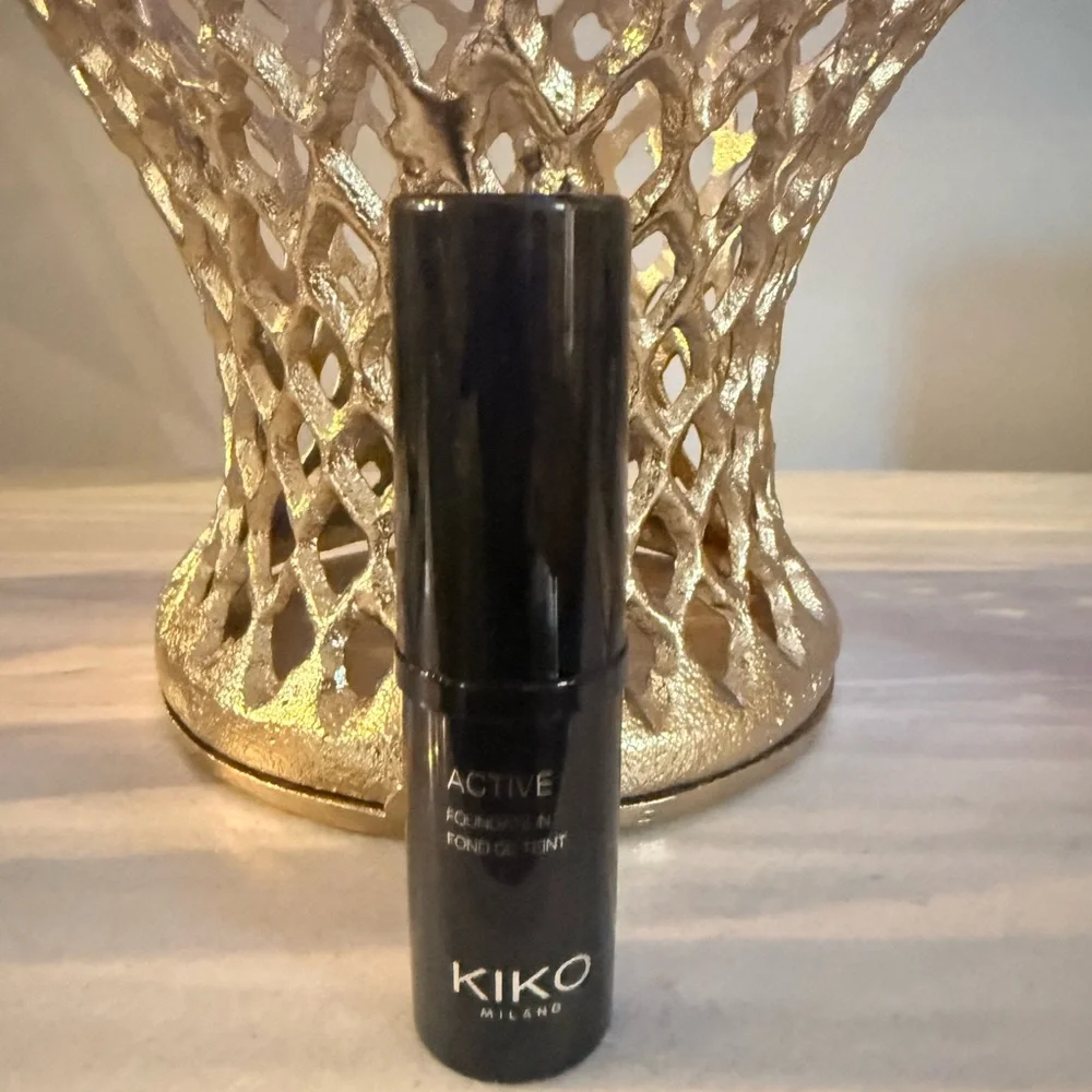 KIKO Milano Active Foundation